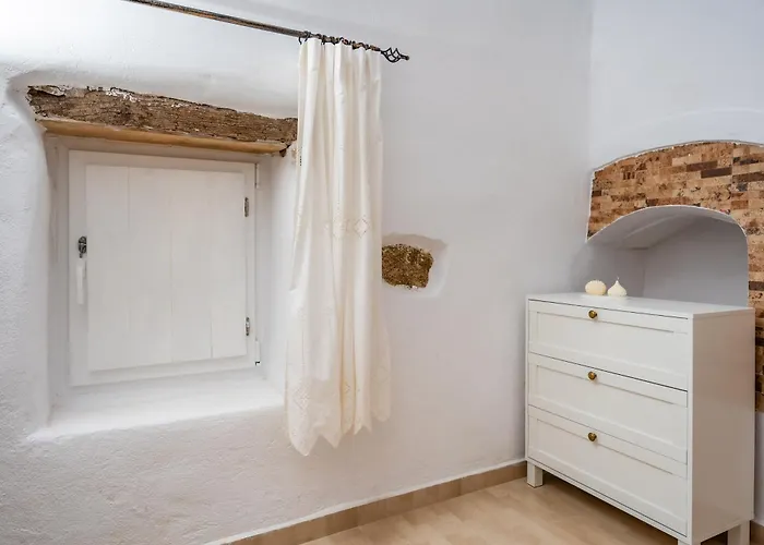 Апартаменты Feel The Serenity 2 *