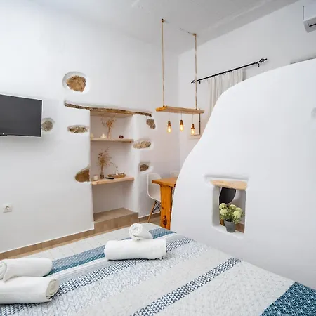 Feel The Serenity 2 * Galini (Naxos)